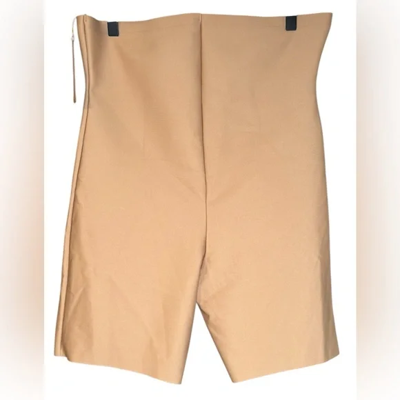 NWT SKIMS BODY CORE SCULPT HIGH-WAISTED SHORTCLAY‎SZ 4X